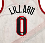Portland Trail Blazers Damian Lillard Autographed White Jersey Beckett BAS Stock #195902