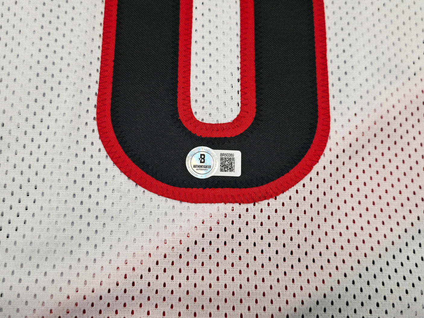 Portland Trail Blazers Damian Lillard Autographed White Jersey Beckett BAS Stock #195902