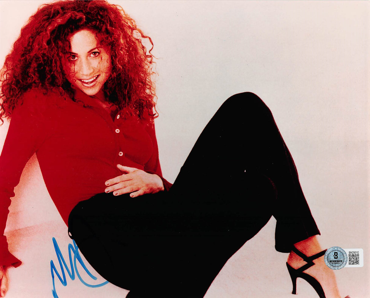 Minnie Driver Good Will Hunting Authentic Signed 8x10 Sexy Photo BAS #BN29010