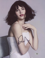 Felicity Jones The Theory Of Everything Signed 11x14 Photo PSA/DNA #AQ49399