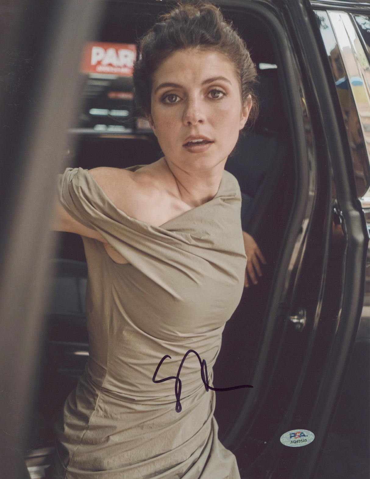 Emily Bader My Lady Jane Authentic Signed 11x14 Vertical Photo PSA/DNA #AQ49540