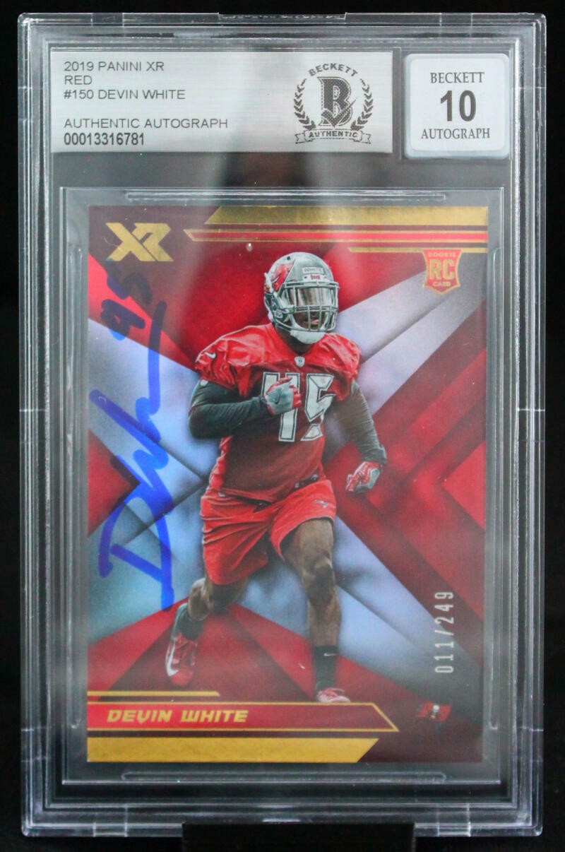 2019 Panini XR Red #150 Devin White 11/249 Tampa Bay Buccaneers BGS Autograph 10