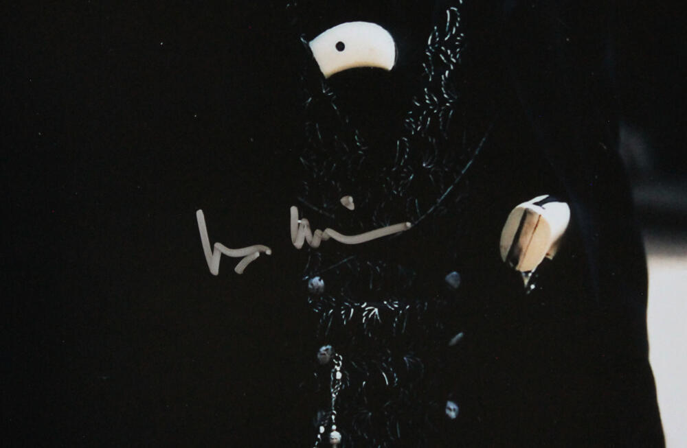 Val Kilmer Autographed Tombstone 11x14 Looking Photo -JSA *Silver