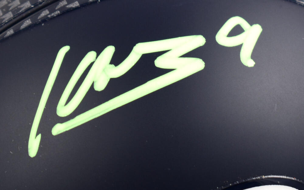 Kenneth Walker III Autographed Seattle Seahawks Mini Helmet-Beckett W Hologram