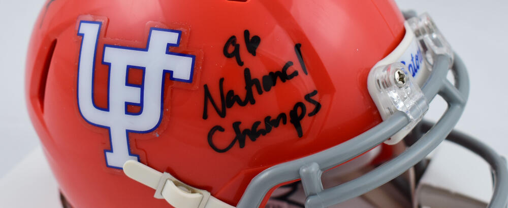 Fred Taylor Autographed Gators Throwback Speed Mini Helmet-Beckett W Holo*Black