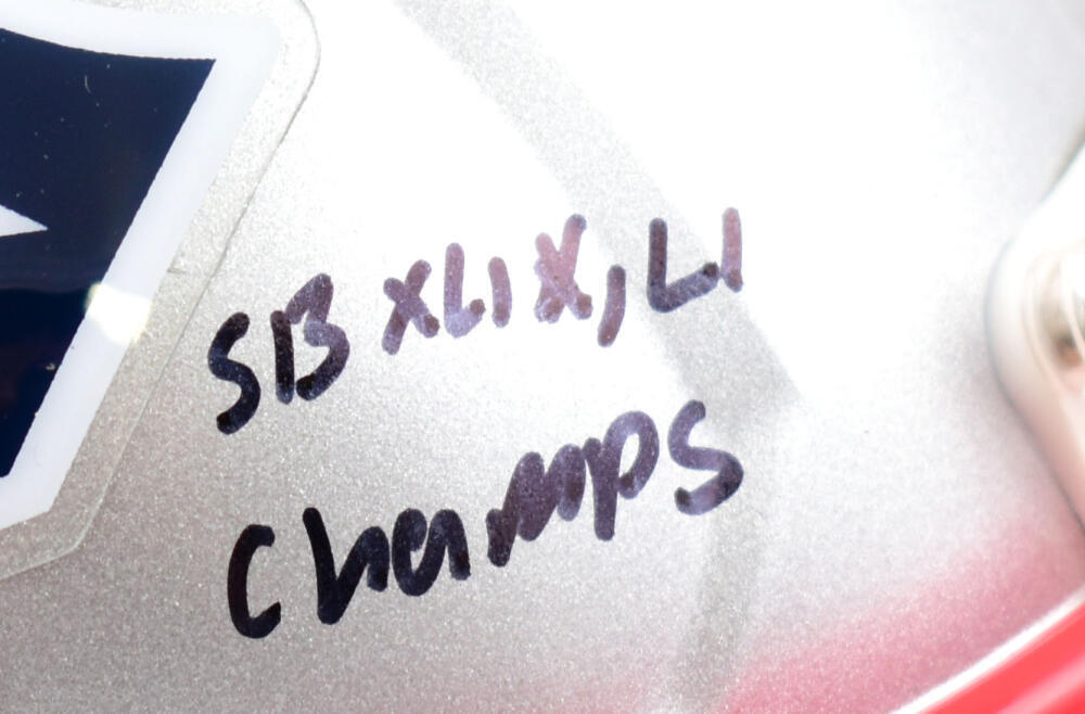 LeGarrette Blount Signed Patriots Speed Mini Helmet w/2x SB Champs-BeckettW Holo