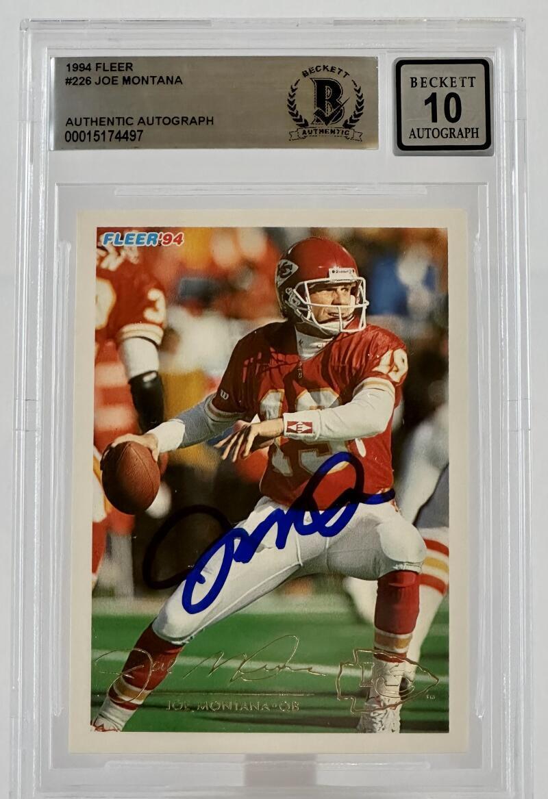 1994 Fleer #226 Joe Montana Auto Kansas City Chiefs BGS Autograph 10