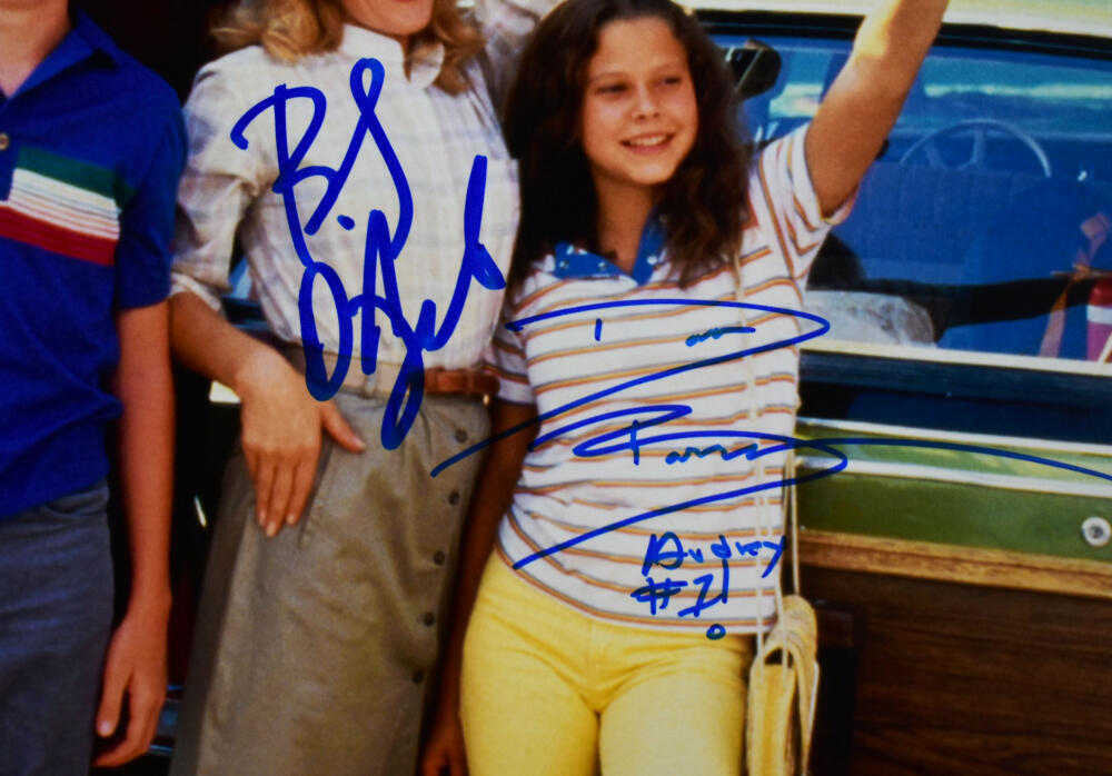 Chase Anthony M. Hall Barron Angelo Autographed 11X14 Vacation Photo #2-Beckett