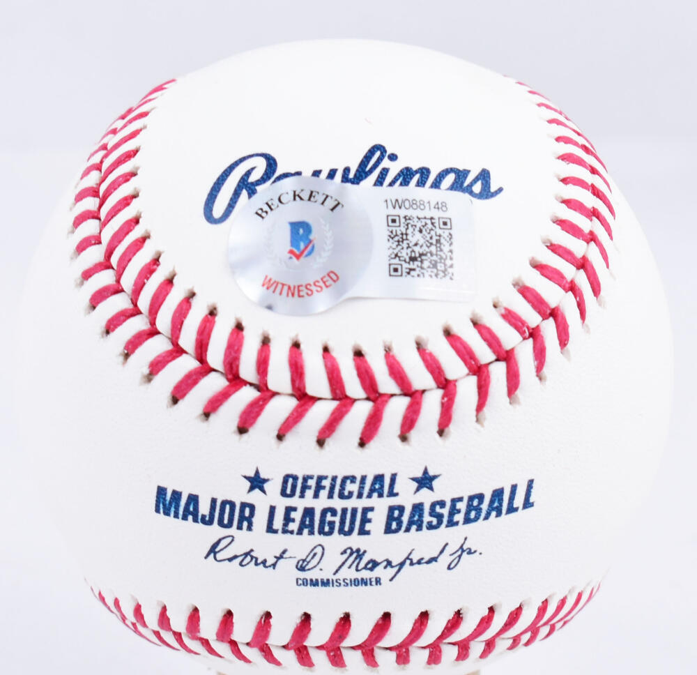 Barry Larkin Autographed Rawlings OML Baseball - Beckett W Hologram *Blue