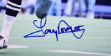 Tony Dorsett Autographed Dallas Cowboys 16x20 Running Photo - Beckett W Hologram