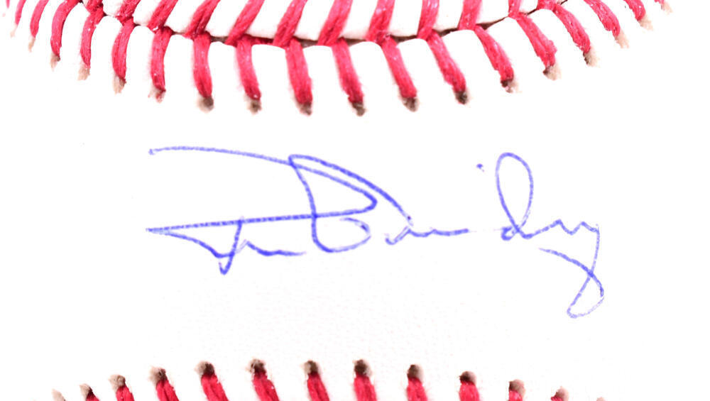 Ron Guidry Autographed OML Baseball - Beckett W Hologram *Blue