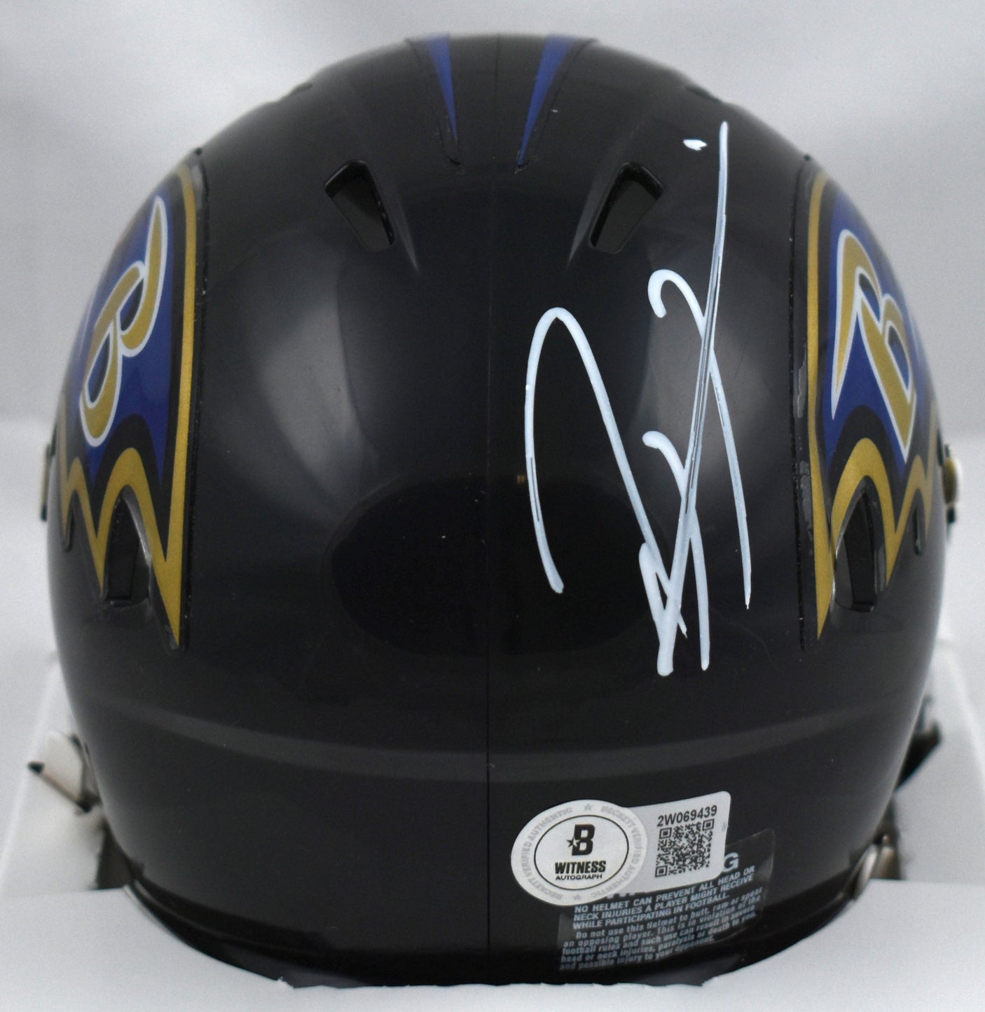 Ray Lewis Autographed Baltimore Ravens Speed Mini Helmet - Beckett W Holo *White