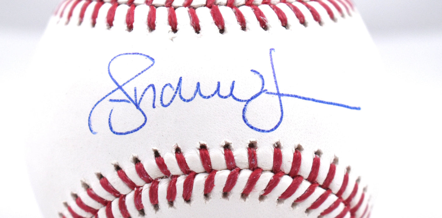Andruw Jones Autographed Rawlings OML Baseball - Beckett W Hologram *Blue