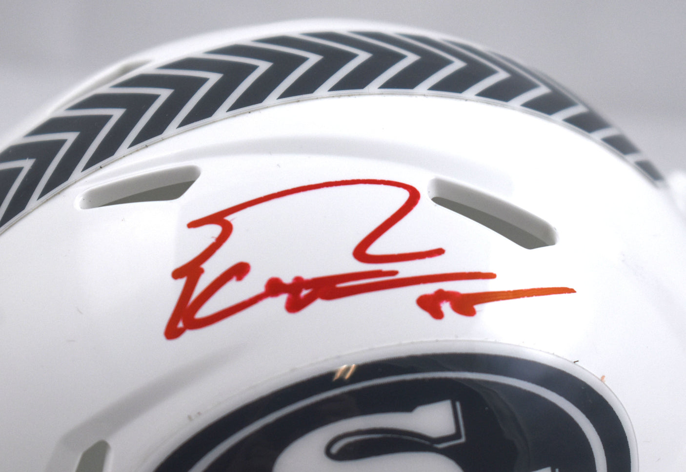 George Kittle Signed 49ers Salute 2024 Speed Mini Helmet - Beckett W Holo *Red