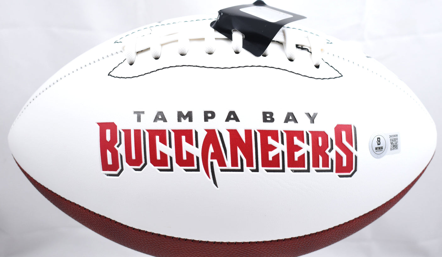 Derrick Brooks Autographed Buccaneers Logo Football w/SB Champs - Beckett W Holo