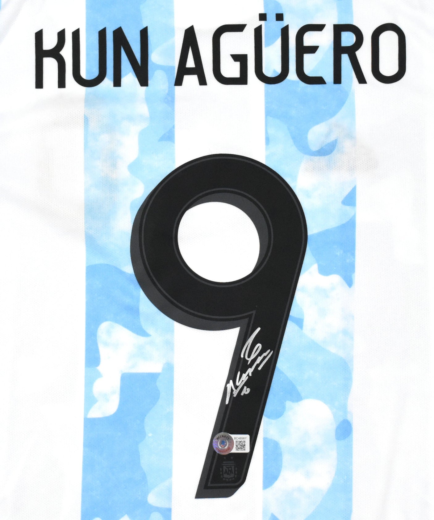 Sergio Aguero Signed Argentina FC Soccer White Jersey #9 - Beckett Hologram