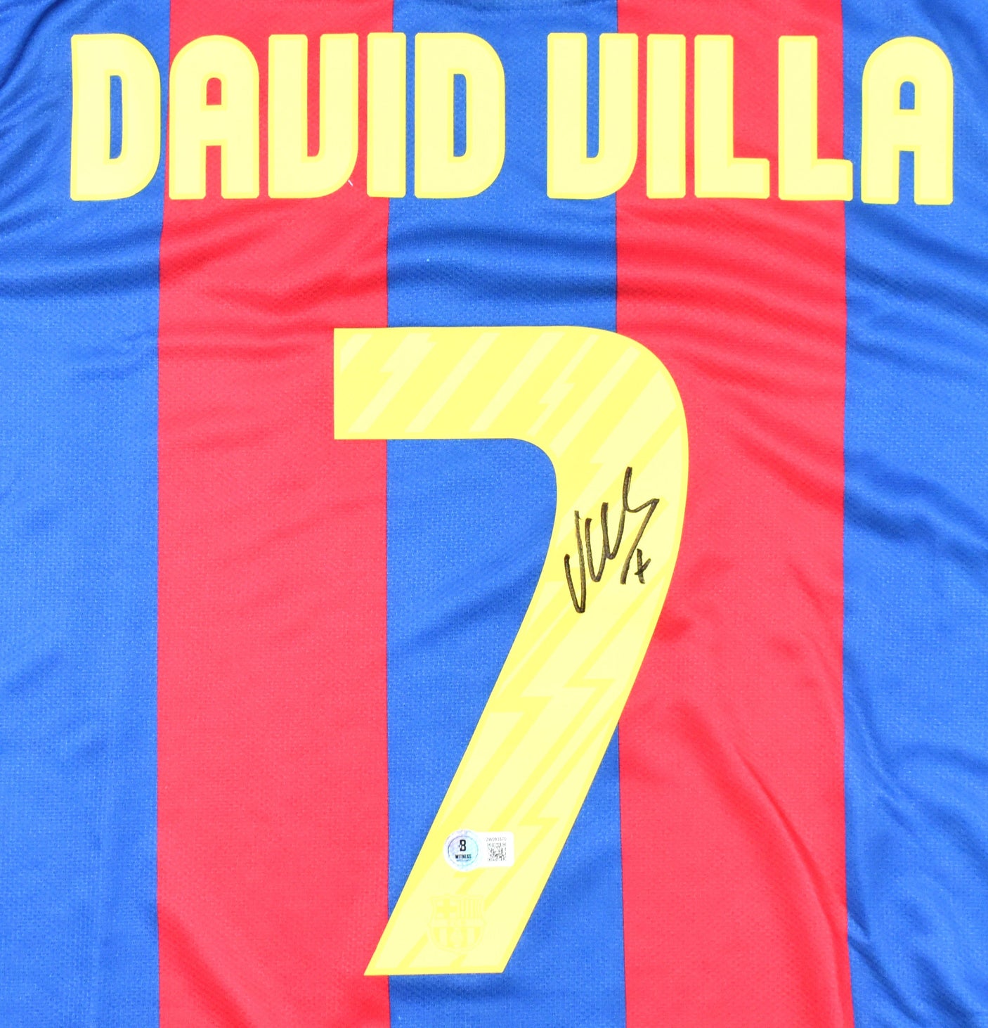 David Villa Signed FC Barcelona Home Soccer Jersey #7 Beckett Witnessed Hologram