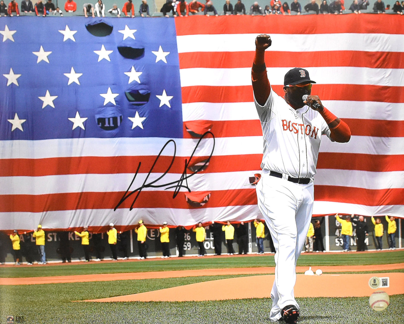David Ortiz Autographed Boston Red Sox 16x20 Flag Photo - Beckett W Hologram