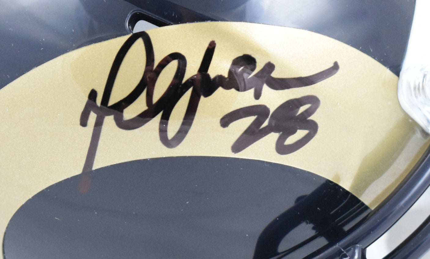 Marshall Faulk Autographed Rams 00-16 Speed Mini Helmet - Beckett W Holo *Black