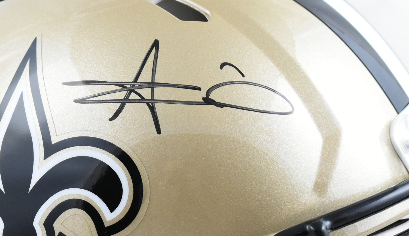 Alvin Kamara Autographed Saints F/S Speed Authentic Helmet - Beckett W Hologram