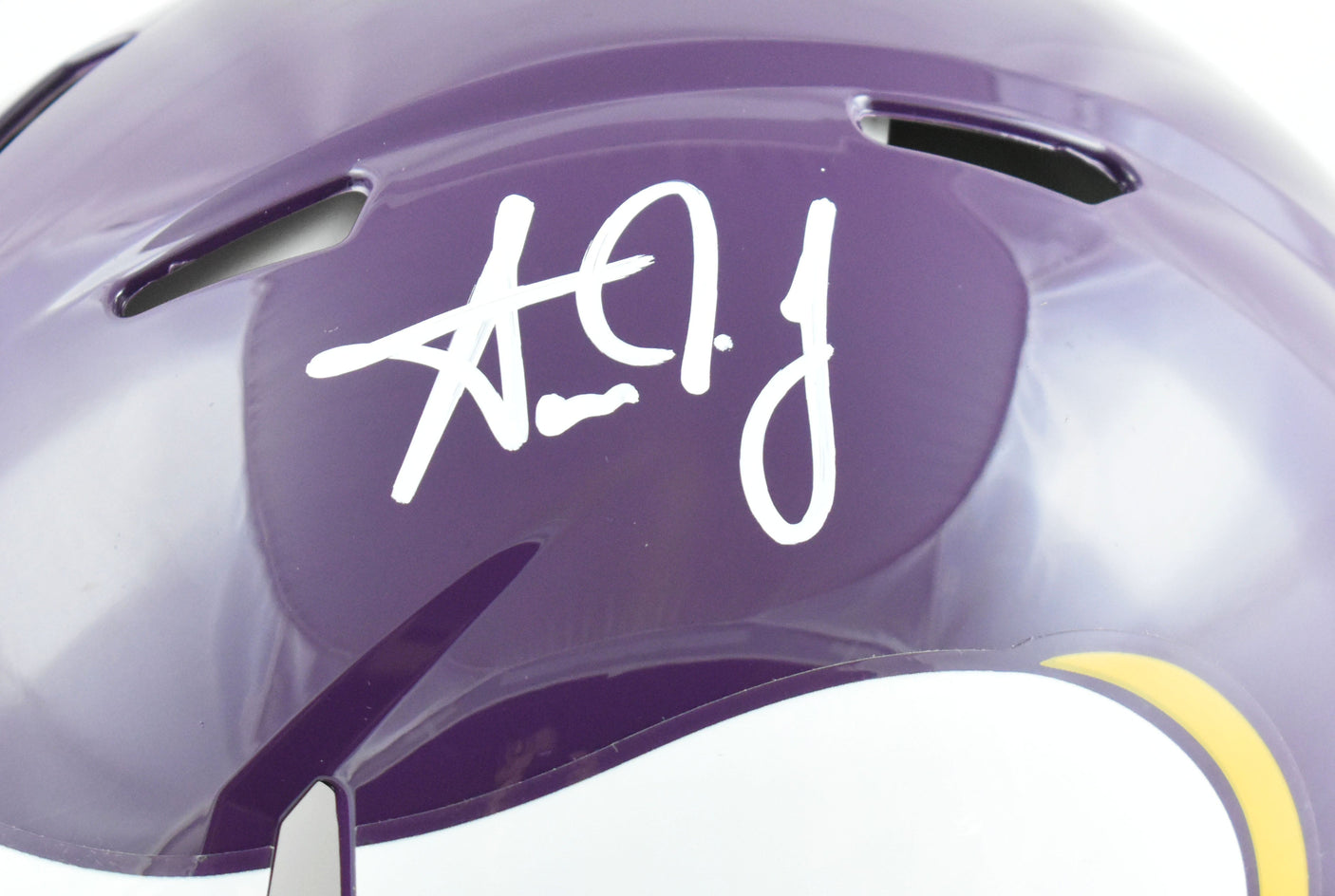 Aaron Jones Autographed Vikings F/S 61-79 Speed Authentic Helmet- Beckett W Holo
