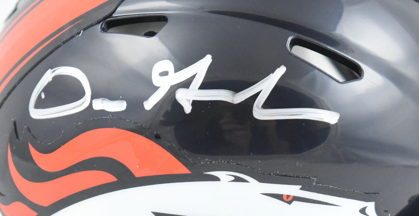 Dre Greenlaw Autographed Denver Broncos Speed Mini Helmet - Beckett W Hologram