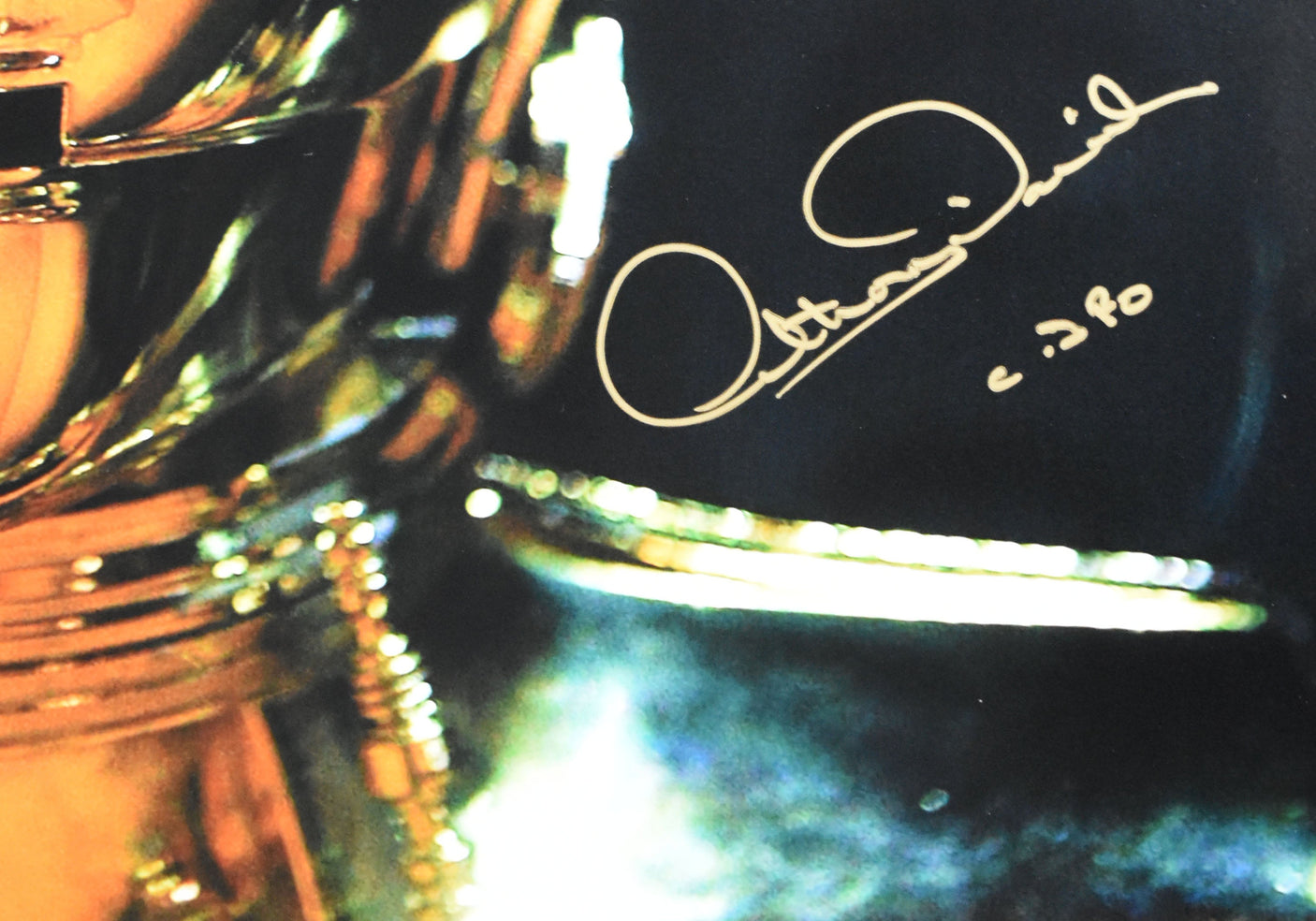 Anthony Daniels Autographed 16x20 Star Wars C-3PO Photo - Beckett W Hologram