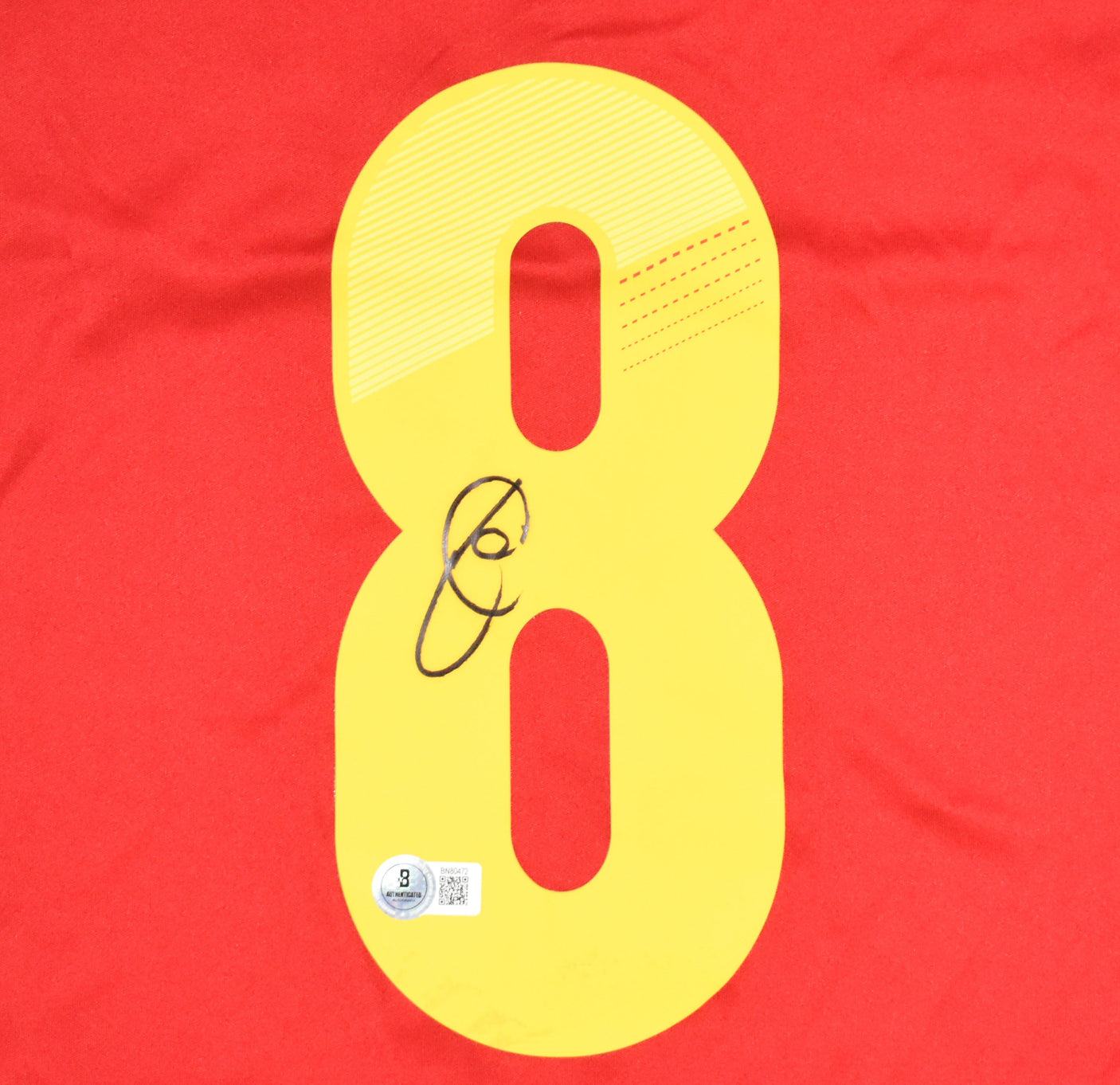 Xavi Autographed Spain Home Soccer Jersey #8 - Beckett Hologram *M