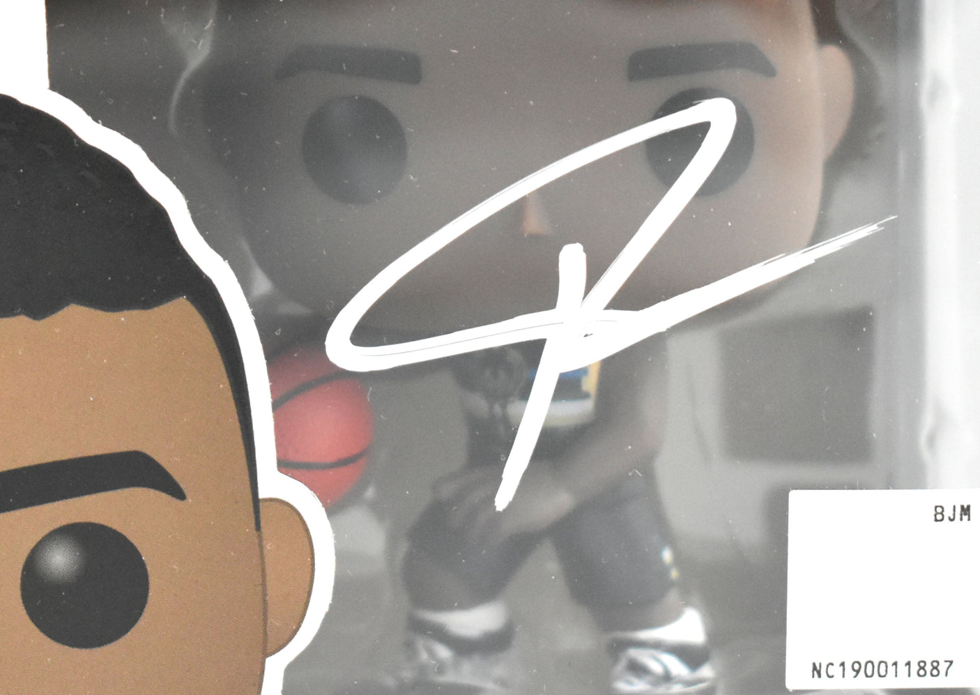 Giannis Antetokounmpo Autographed Milwaukee Bucks Funko Pop #93- Beckett W Holo