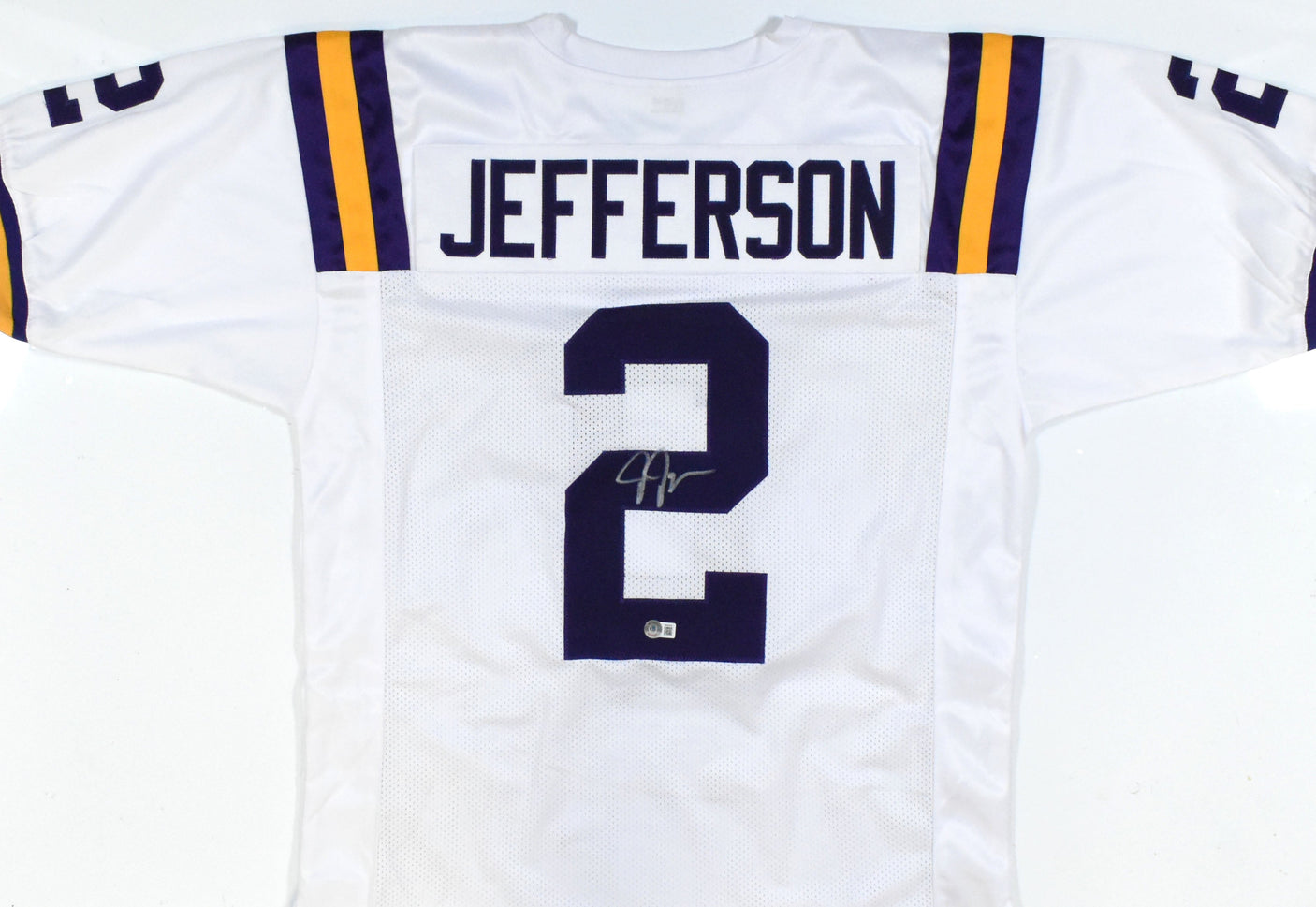 Justin Jefferson Autographed White College Style Jersey - Beckett W Hologram
