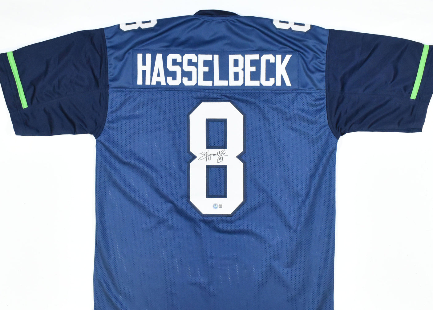 Matt Hasselbeck Autographed Blue Pro Style Jersey - Beckett W Hologram *Black