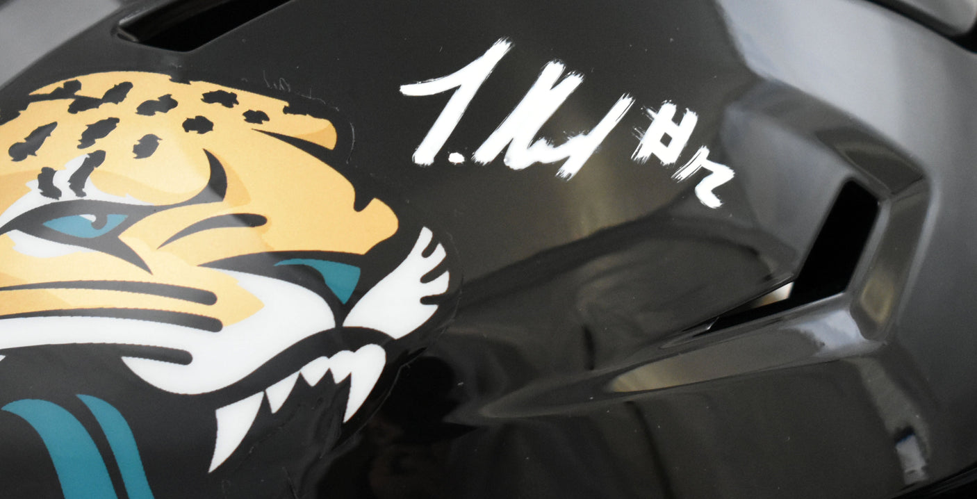 Travis Hunter Signed Jaguars Mid-Size SpeedFlex Helmet - Beckett W Holo *White