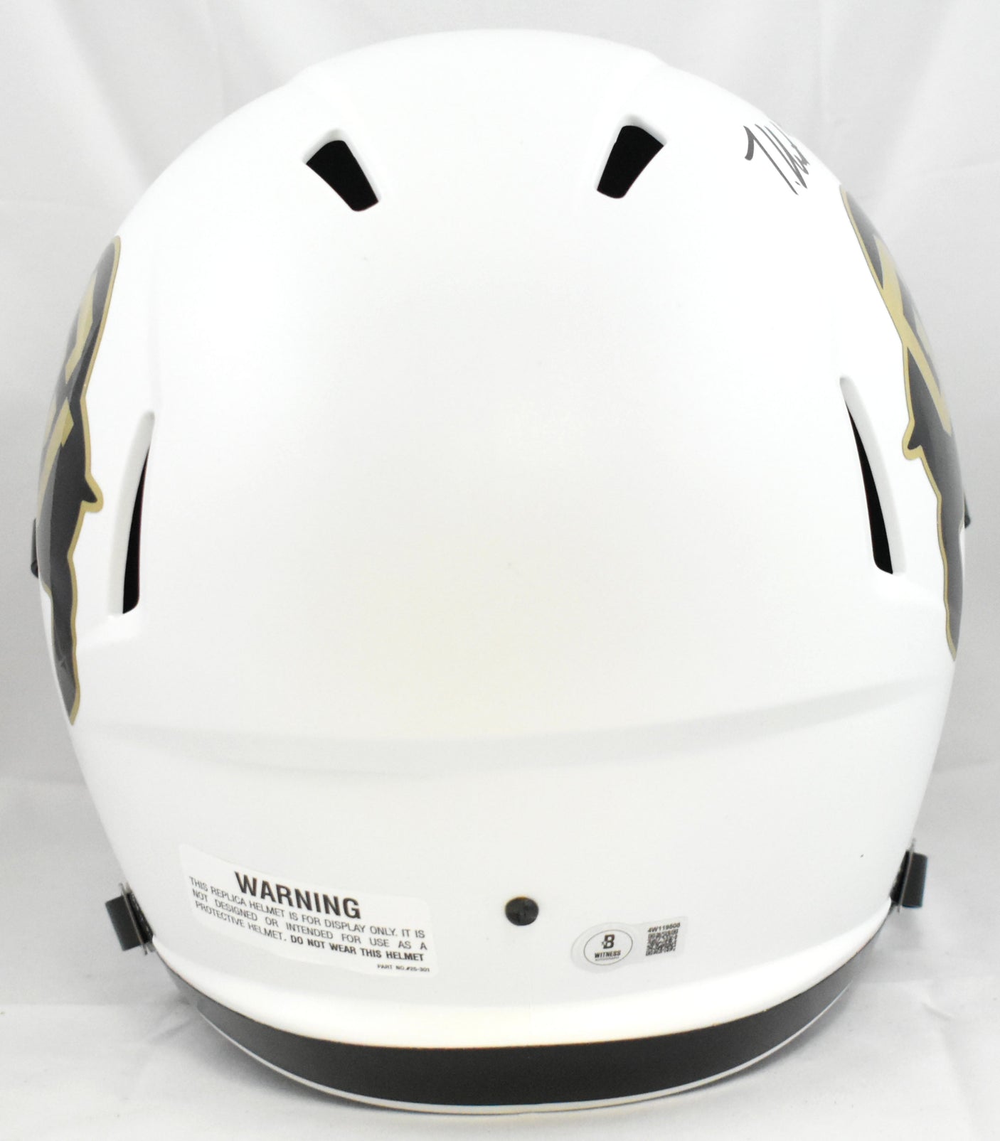 Travis Hunter Signed Colorado Buffaloes F/S White Speed Helmet- Beckett W Holo