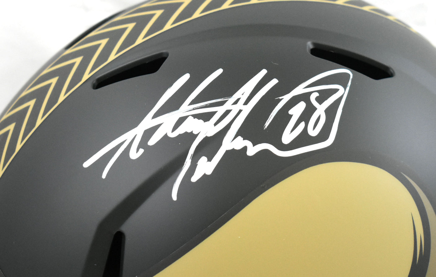 Adrian Peterson Signed Minnesota Vikings F/S Salute 25 Speed Helmet - Beckett W