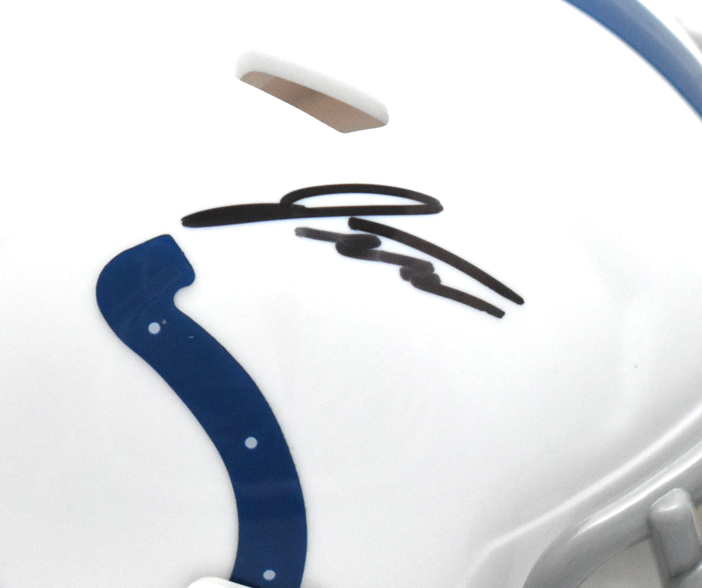 Jonathan Taylor Autographed Indianapolis Colts Speed Mini Helmet- Beckett W Holo