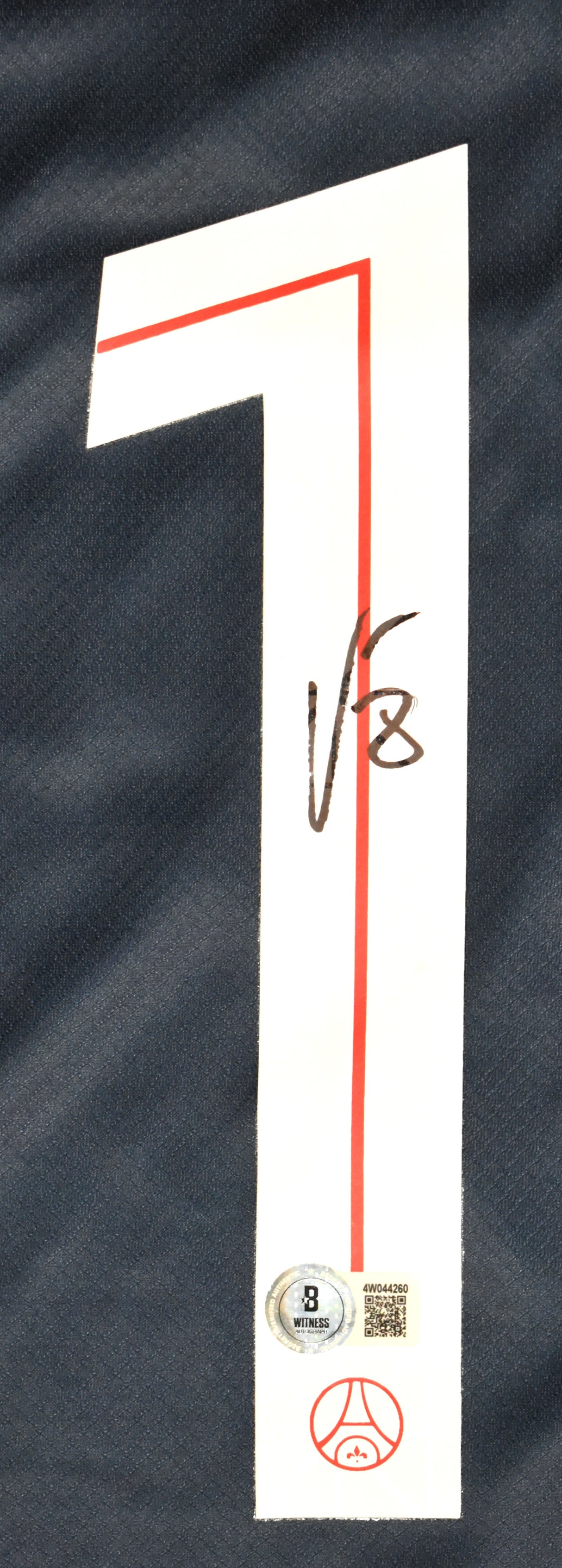 Vitinha Autographed PSG Home Soccer Jersey #29 - Beckett W Holo *M