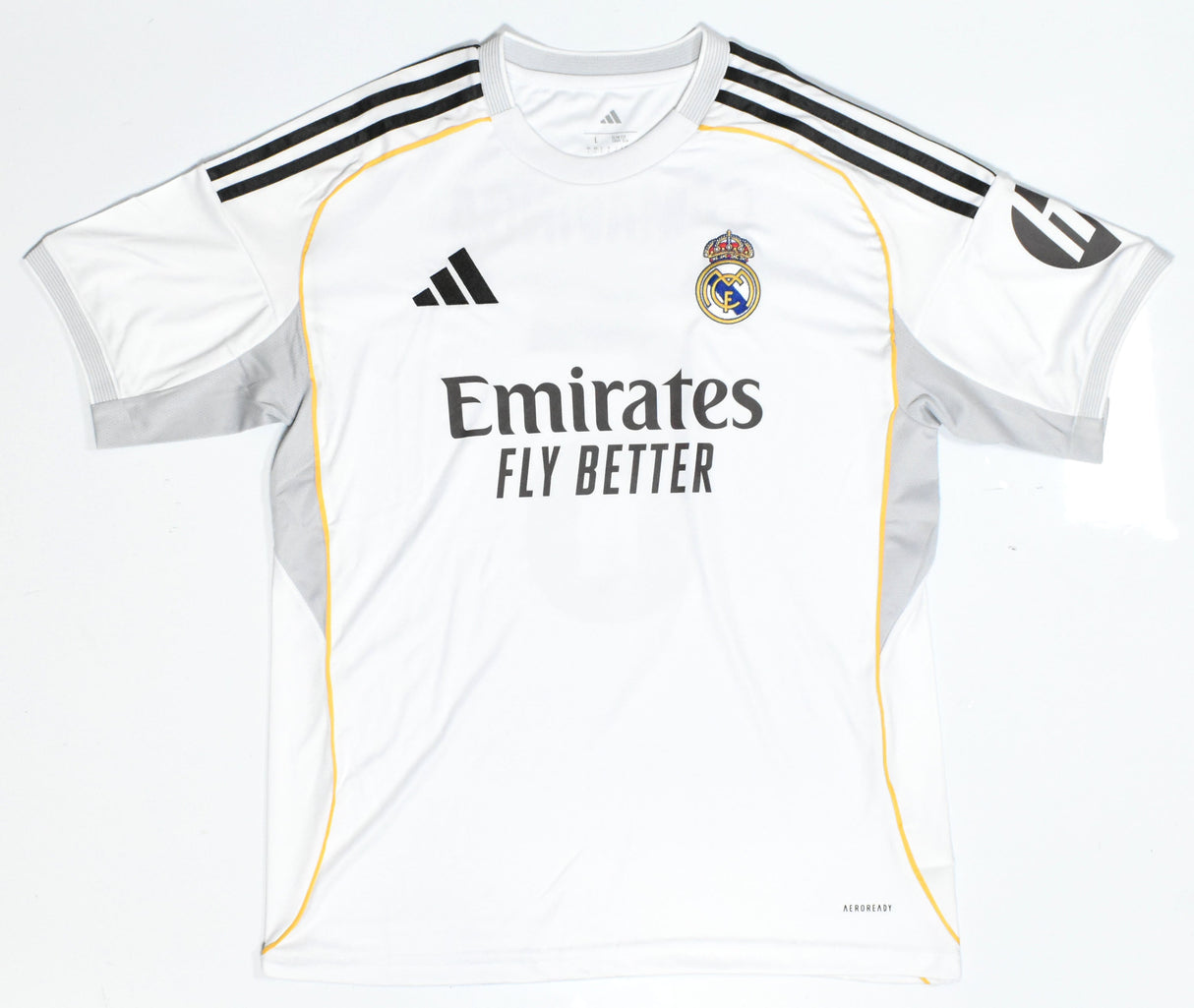 Camavinga Autographed Real Madrid Home Soccer Jersey #6 - Beckett W Holo *L