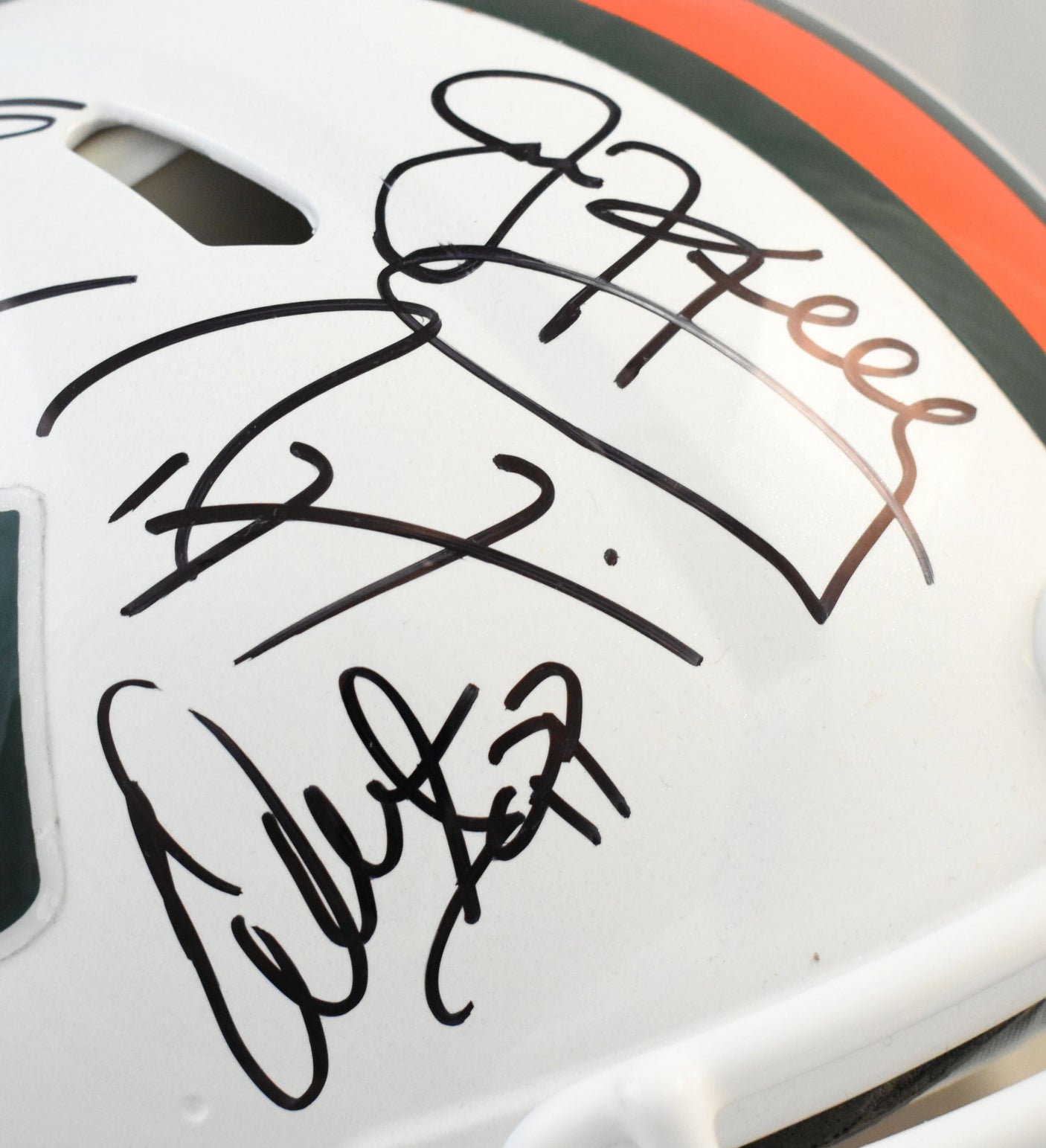 University of Miami Hurricanes Legends F/S Speed Authentic Helmet Beckett W Holo