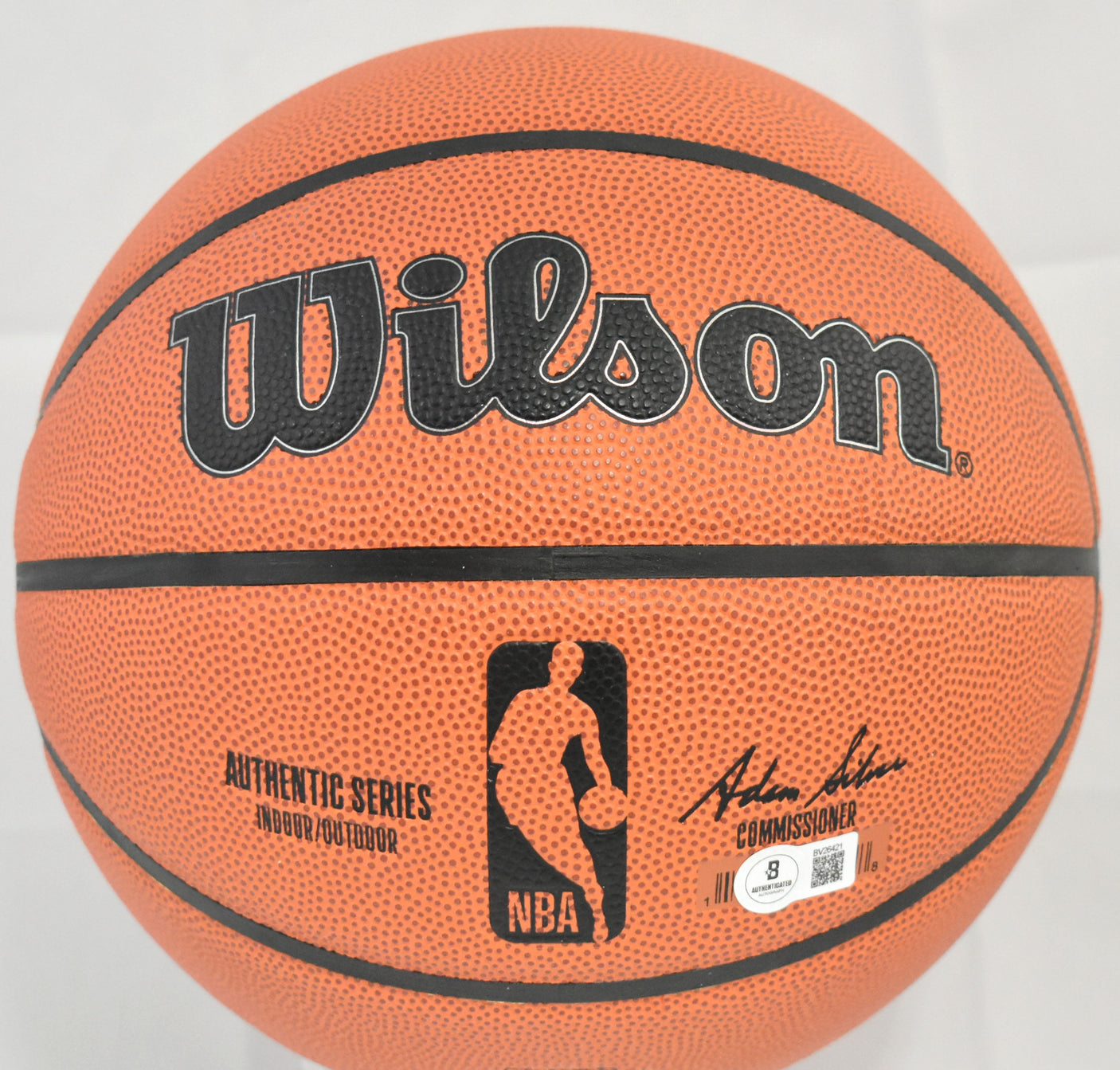Hakeem Olajuwon Autographed NBA Wilson Basketball - Beckett Holo