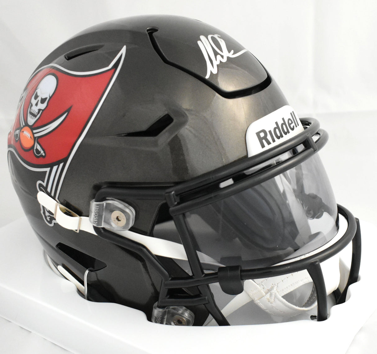 Mike Evans Signed Tampa Bay Buccaneers Mid-Size SpeedFlex Helmet- Beckett W Holo