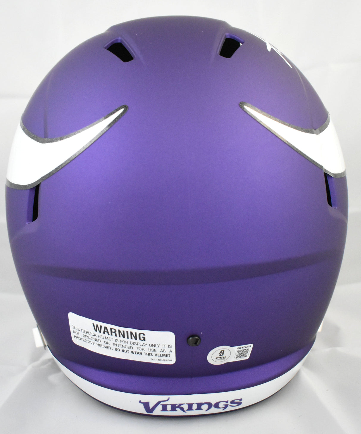 Aaron Jones Autographed Minnesota Vikings F/S Speed Helmet - Beckett W Hologram