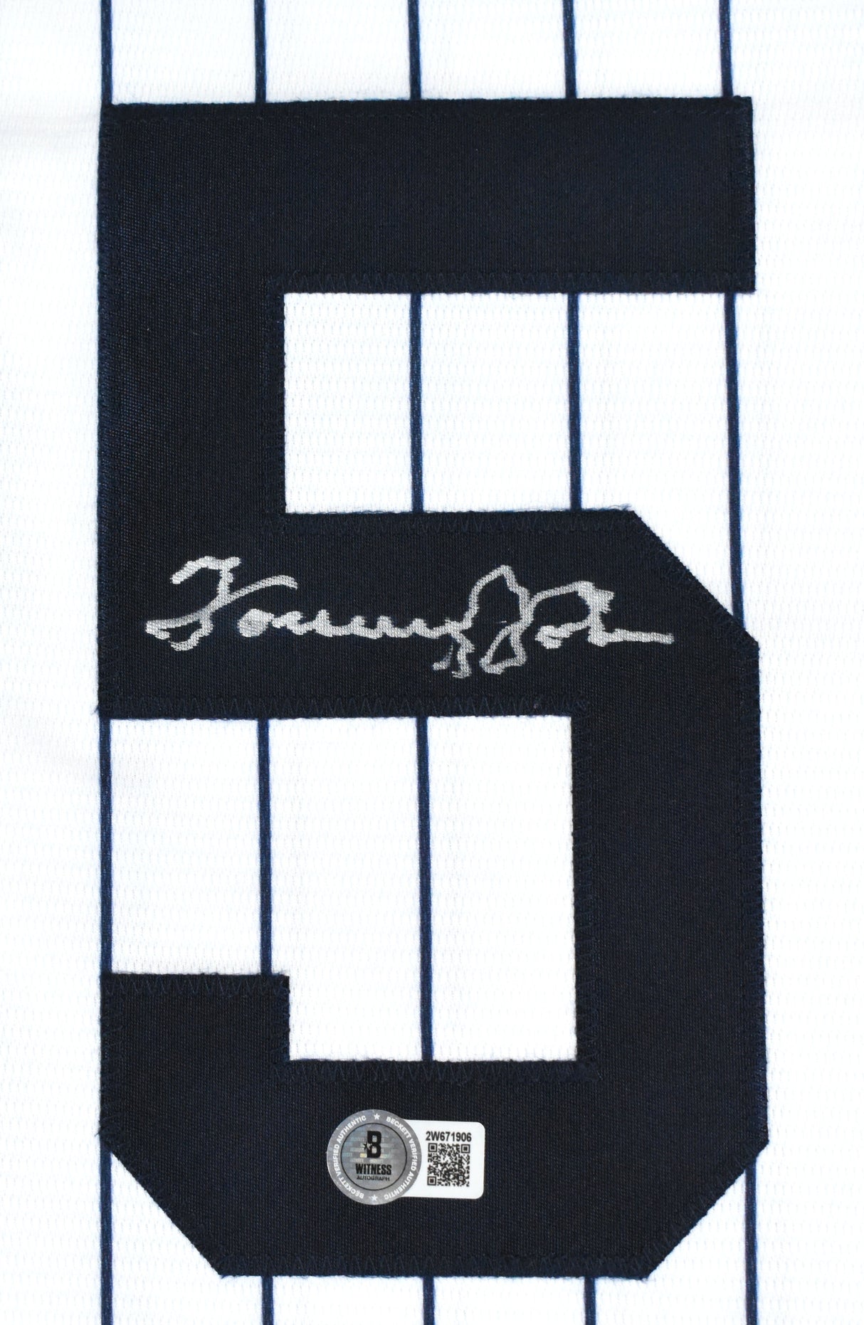 Tommy John Autographed New York Yankees Nike Jersey - Beckett W Hologram
