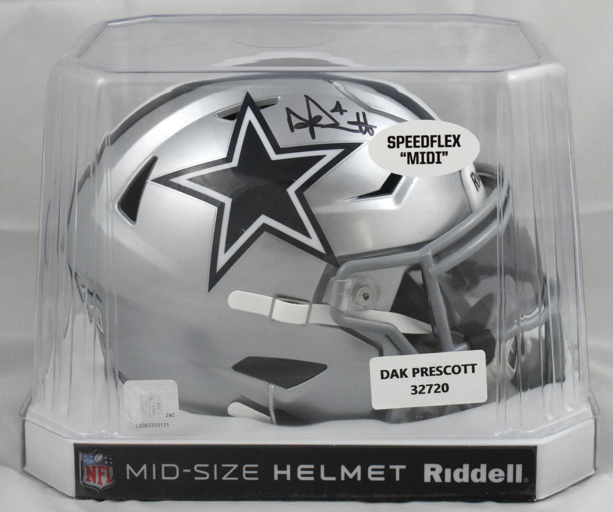 Dak Prescott Autographed Dallas Cowboys Mid-Size SpeedFlex Helmet-Beckett W Holo