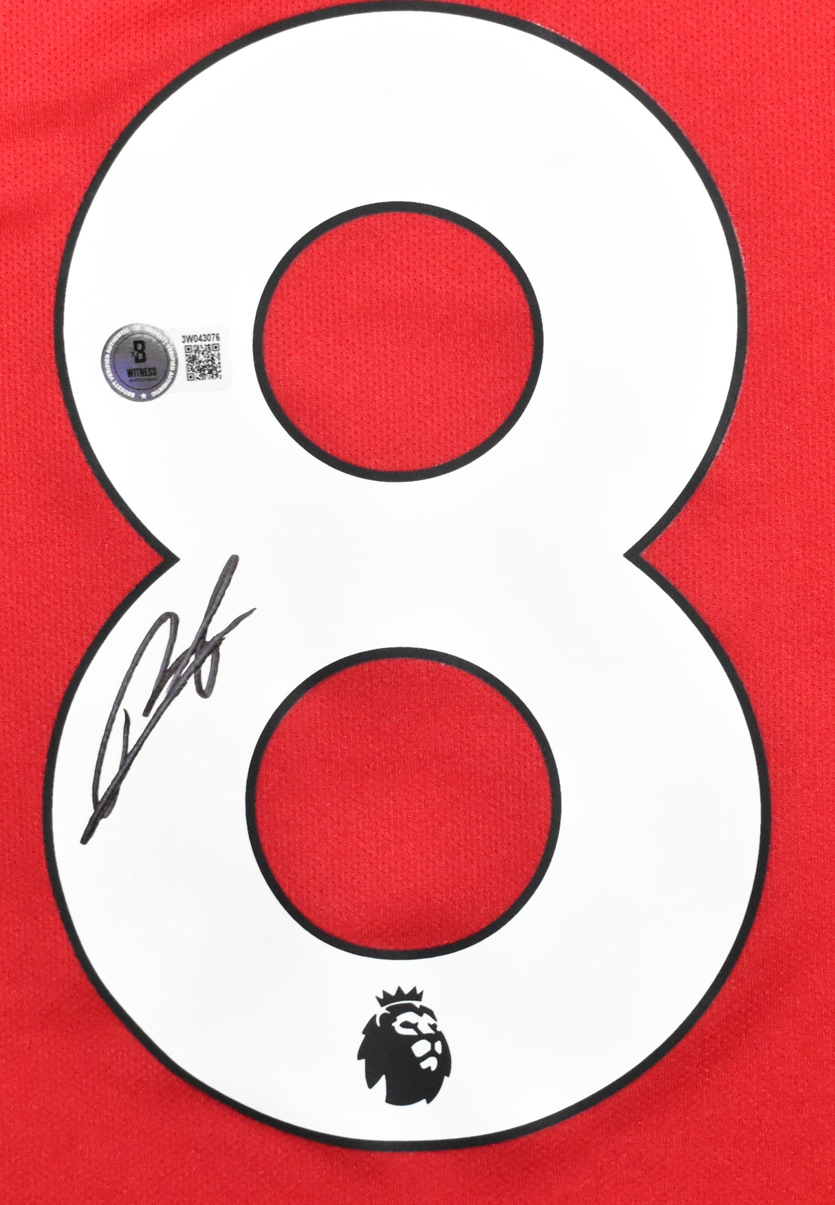 Bruno Fernandes Autographed Manchester United Home Soccer Jersey #8- Beckett W*L