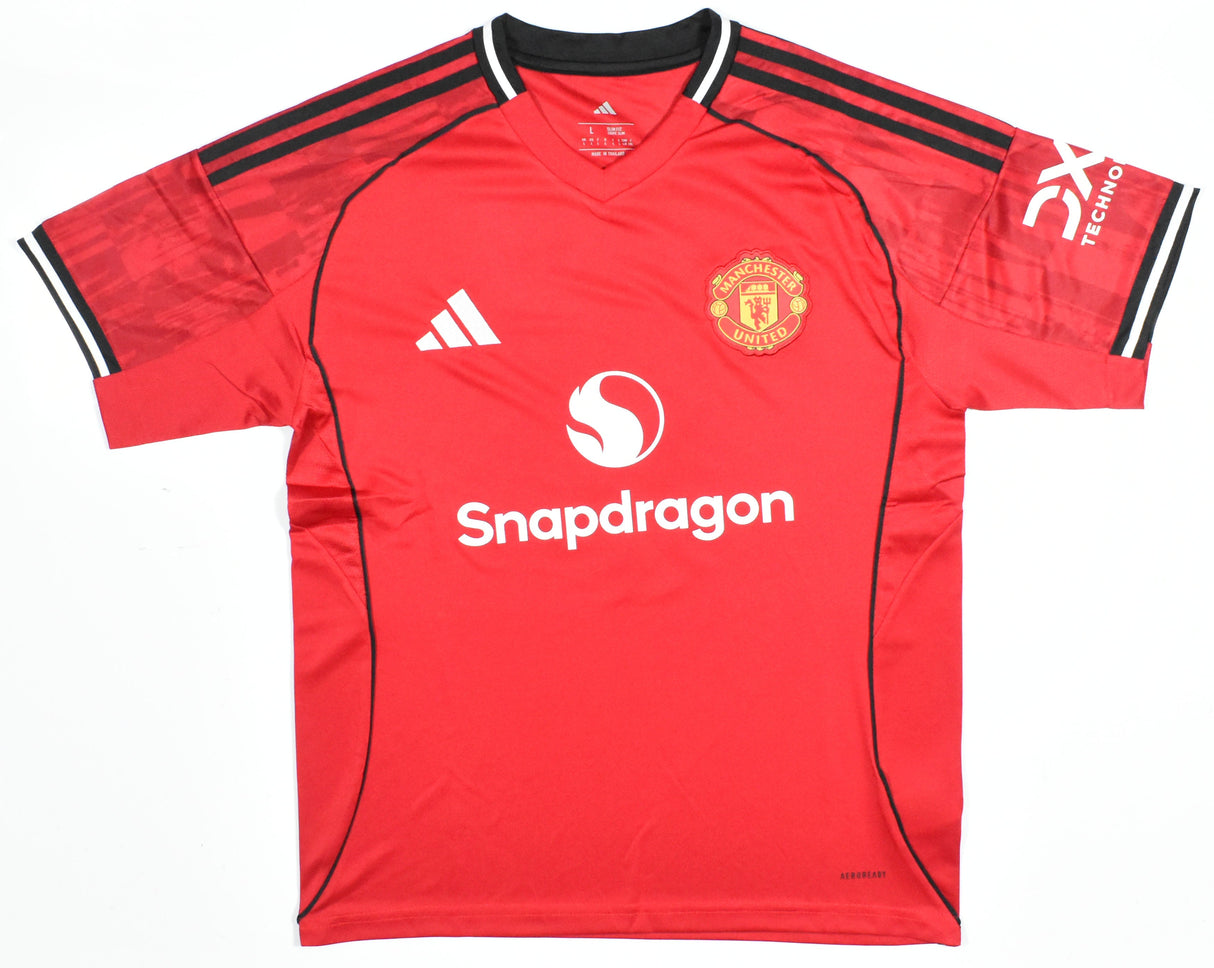 Bruno Fernandes Autographed Manchester United Home Soccer Jersey #8- Beckett W*L