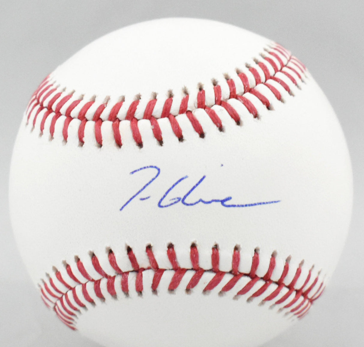 Tom Glavine Autographed Rawlings OML Baseball - Beckett W Hologram *Blue