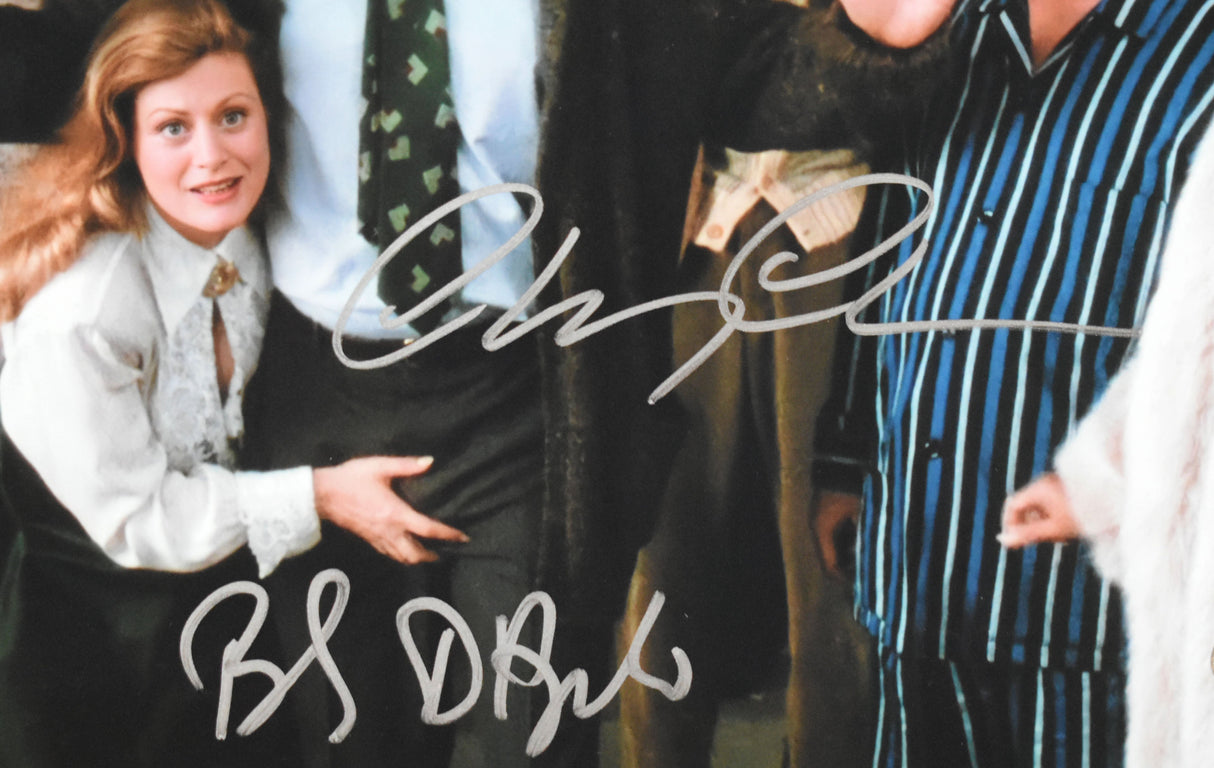 Chevy Chase Beverly D'Angelo Signed Christmas Vacation 11x14 Photo #2-Beckett W