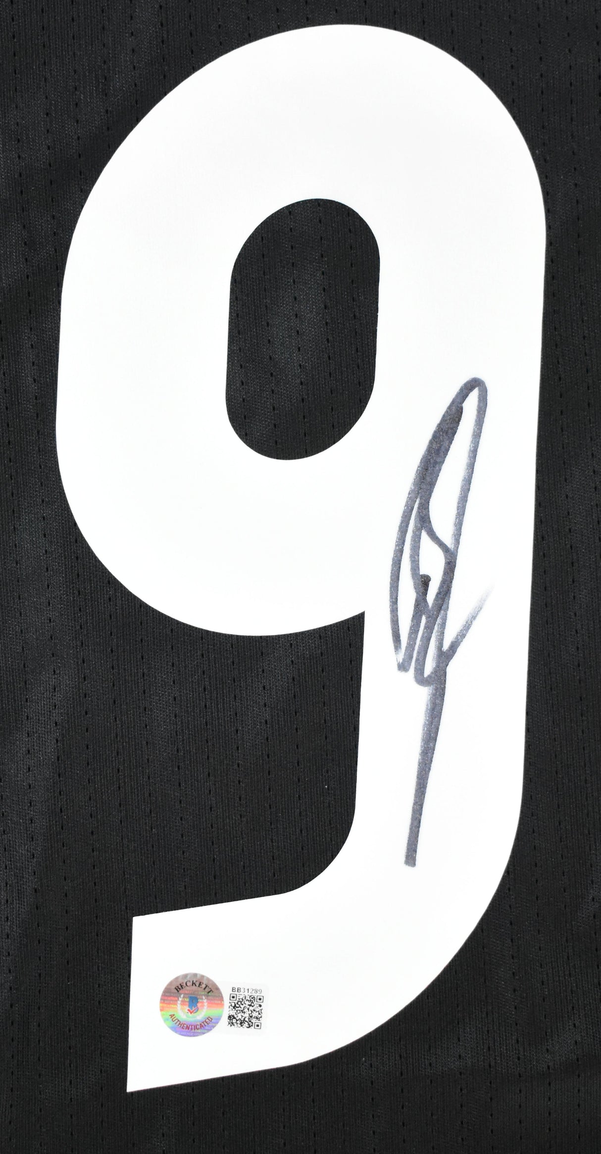 Karim Benzema Autographed Real Madrid Black Soccer Jersey #9- Beckett Holo *L