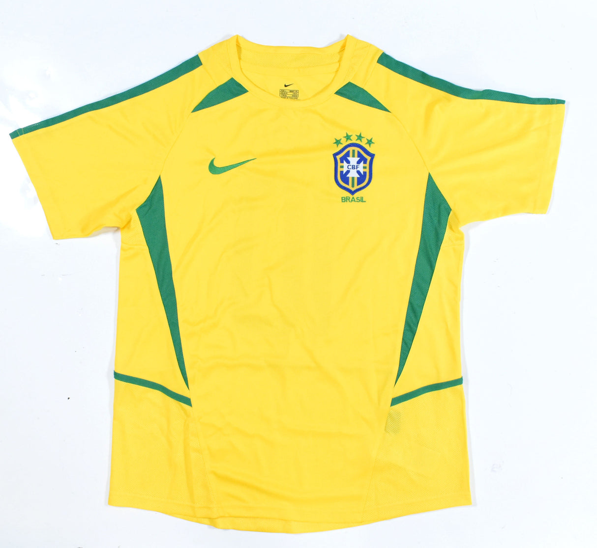 Kaka Autographed Brazil Home Soccer Jersey #10 - Beckett Holo *L