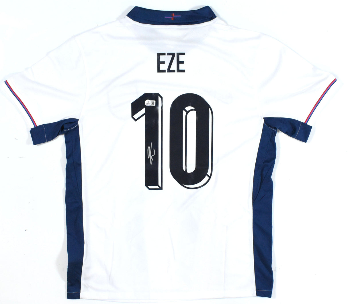 Eberechi Eze Autographed England Home Soccer Jersey #10 - Beckett Holo *L